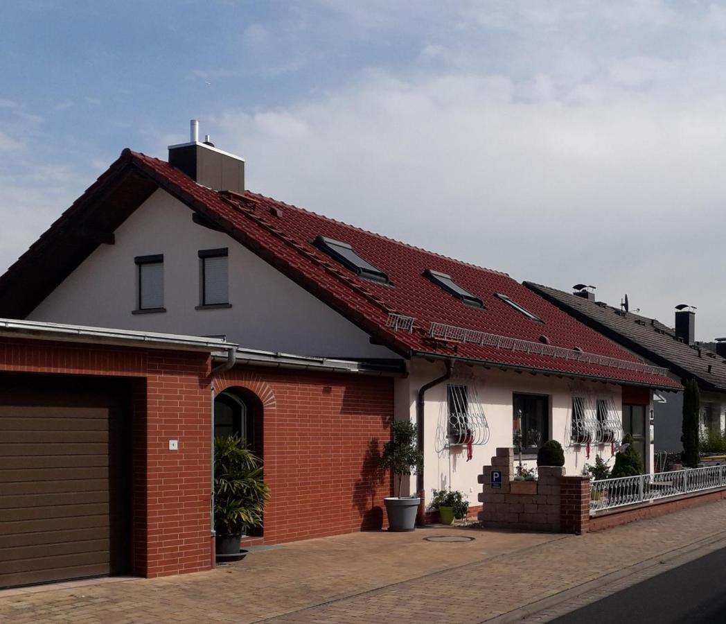Gaestehaus Natterer - Fewo 1 Momlingen المظهر الخارجي الصورة